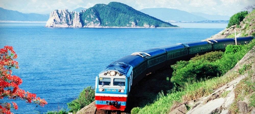 Thông báo giờ chạy tàu thống nhất Bắc - Nam qua địa phận Quảng Trị